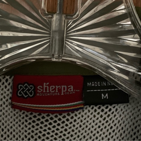 Women’s M SHERPA ADVENTURE GEAR Olive Green Long Sleeve Tab Up Button Shirt EXC - Picture 5 of 16